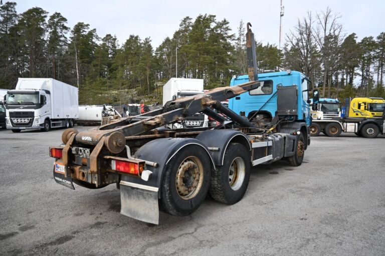 Scania P340 6x2 koukku
