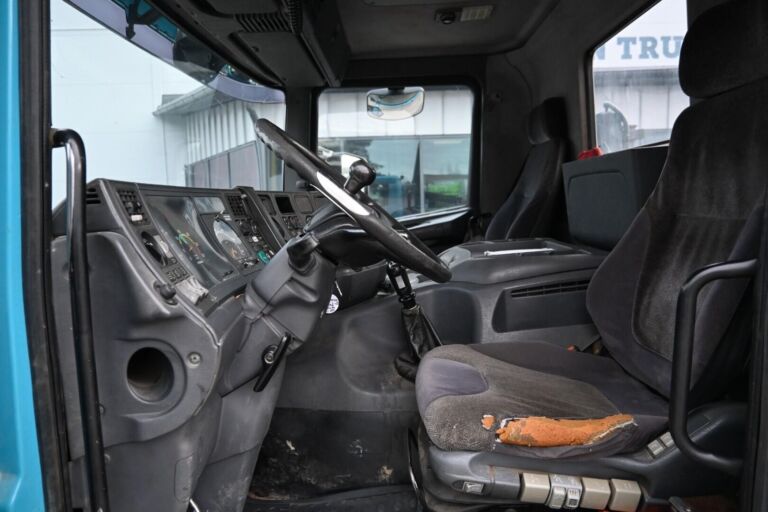 Scania P340 6x2 koukku