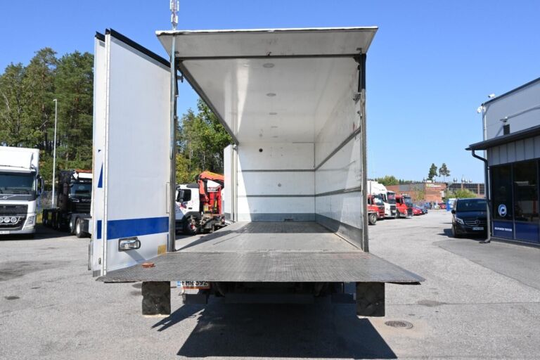 Iveco 140E