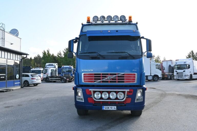 Volvo FH480 8x2 Koukku