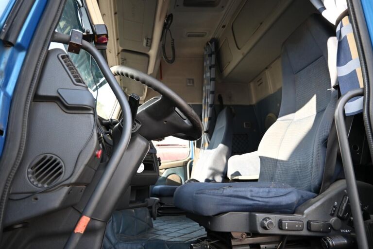 Volvo FH480 8x2 Koukku