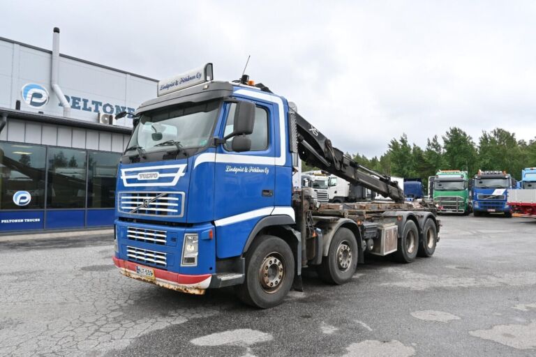 Volvo FH13 480 8x4 HIAB 244