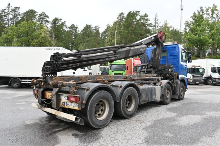 Volvo FH13 480 8x4 HIAB 244