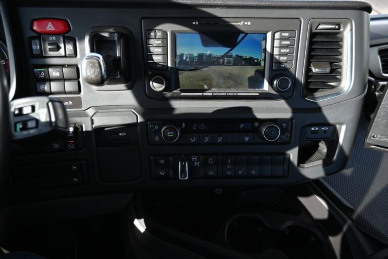 Scania G500 8x4 Euro6 Vaijeri