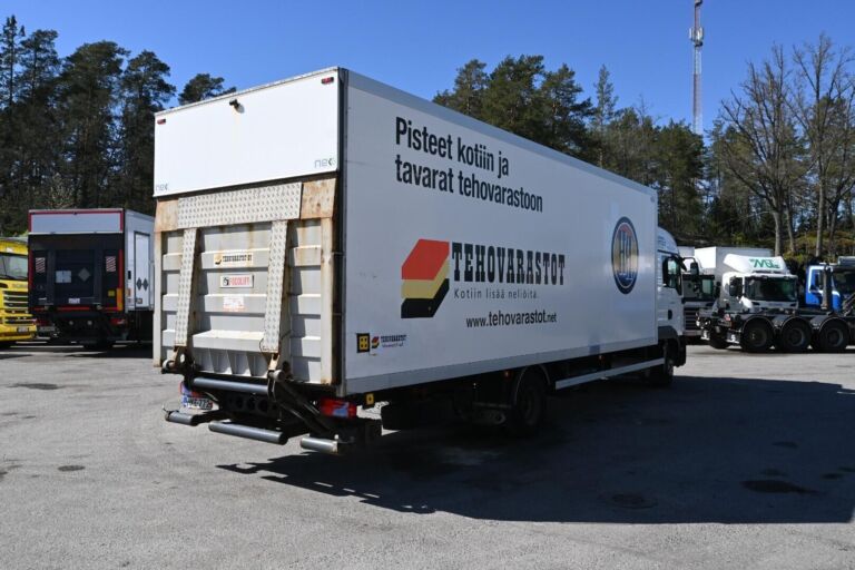 MAN TGL 12.220 4X2 NEK kori