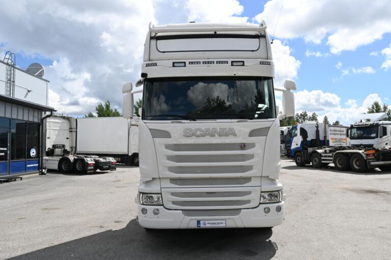 Scania R450 8x4*4 Euro 6