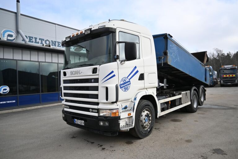 Scania R164