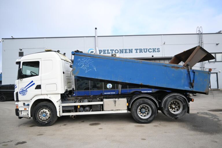 Scania R164