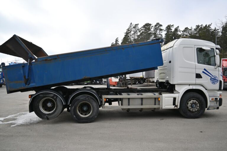 Scania R164