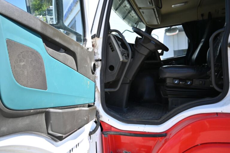 Volvo FM450 6x2 Multilift