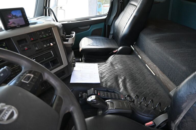 Volvo FM450 6x2 Multilift