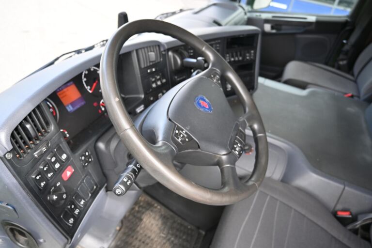 Scania P280 4x2 Euro 6 284tkm
