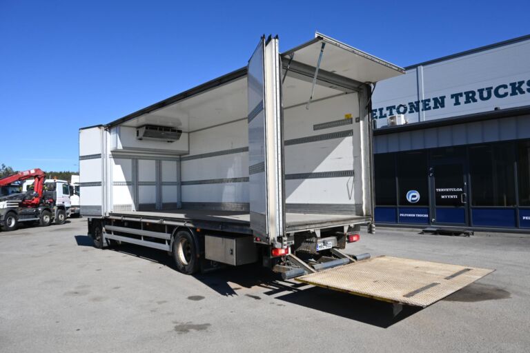Volvo FM420 4x2