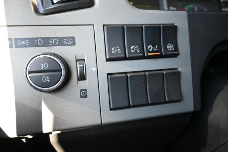 Volvo FM420 4x2