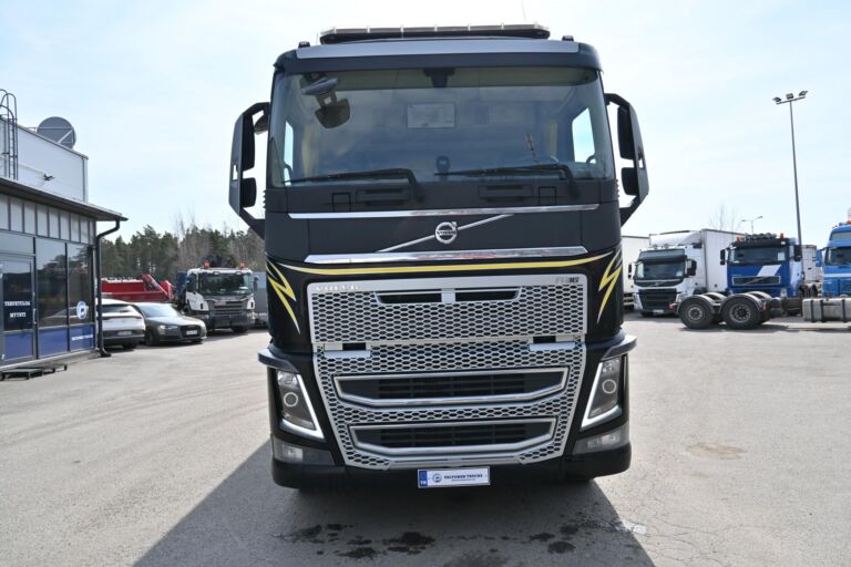 Volvo FH750 8x4 kippiauto