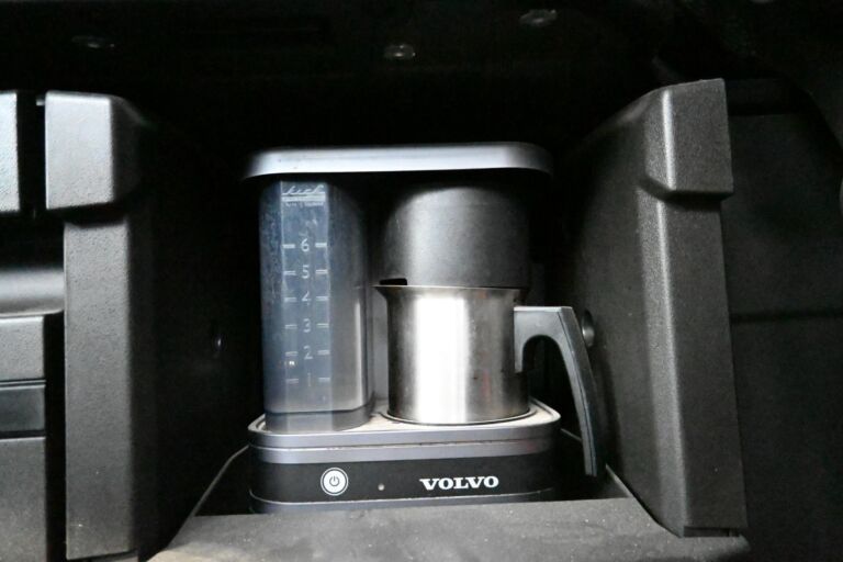 Volvo FH750 8x4 kippiauto