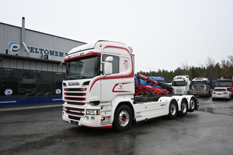 Scania R730 8x4*4 Tridem alusta/kippirunko