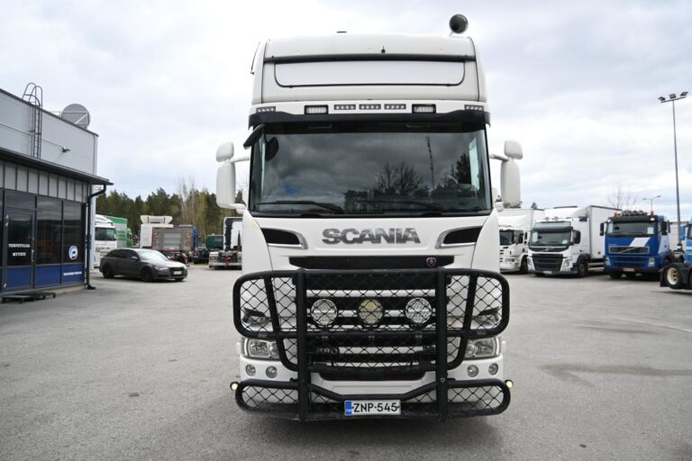 Scania R580 8x4*4 Tridem