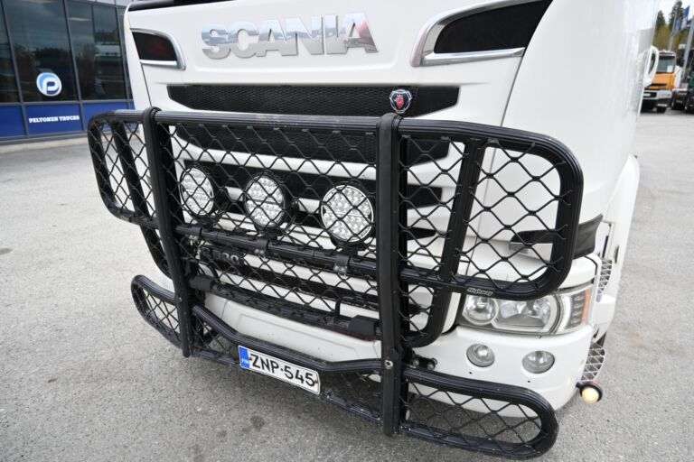 Scania R580 8x4*4 Tridem