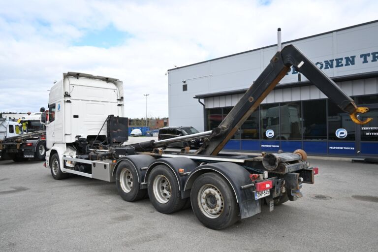 Scania R580 8x4*4 Tridem