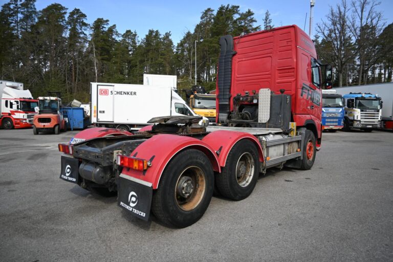 Volvo FH16 610 Vetopöytäauto
