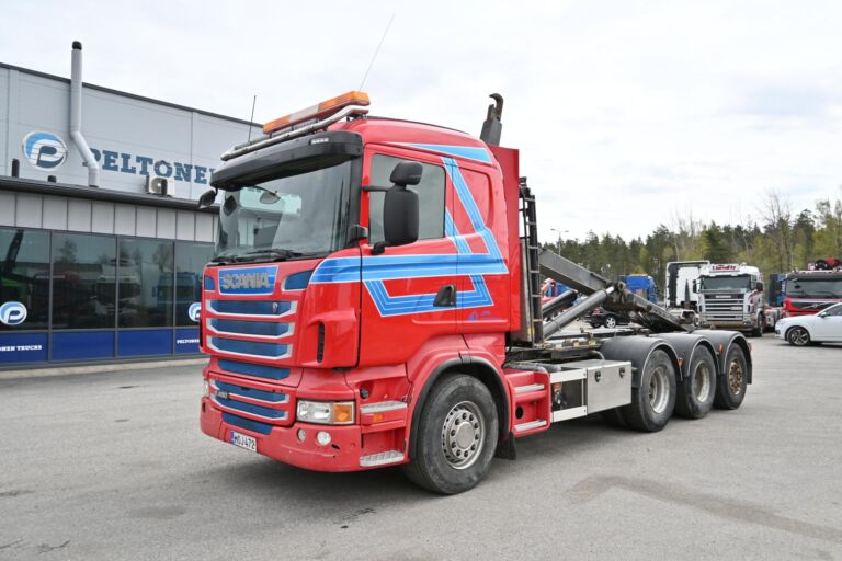 Scania R480 8x4*4 Tridem koukkuauto