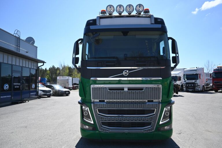 Volvo FH650 8x4 alusta