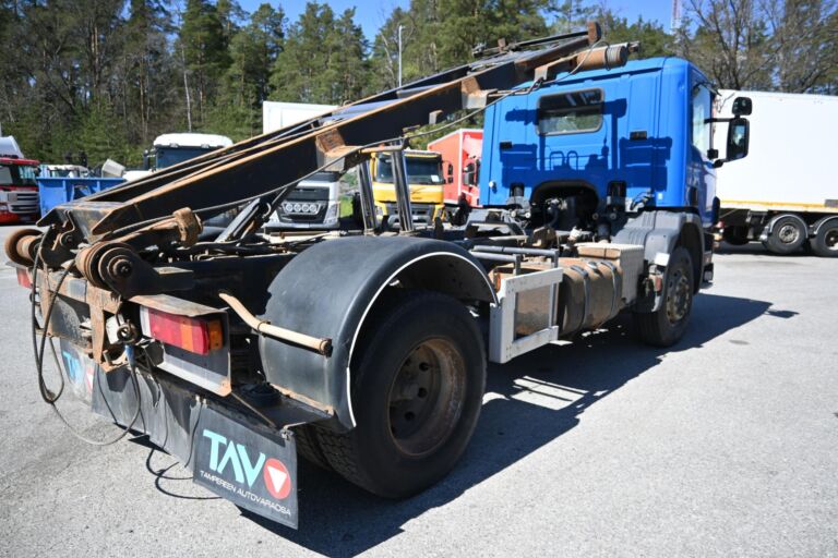 Scania P94 4x2 vaijeriauto