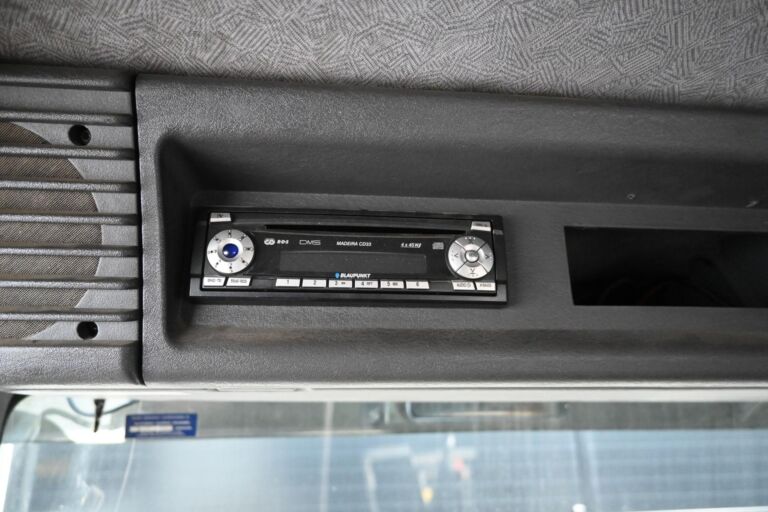 Scania P94 4x2 vaijeriauto