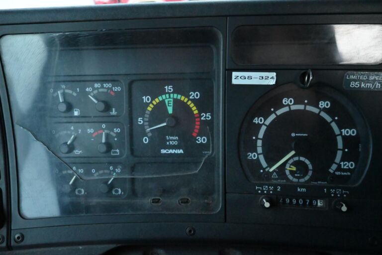 Scania P94 4x2 vaijeriauto