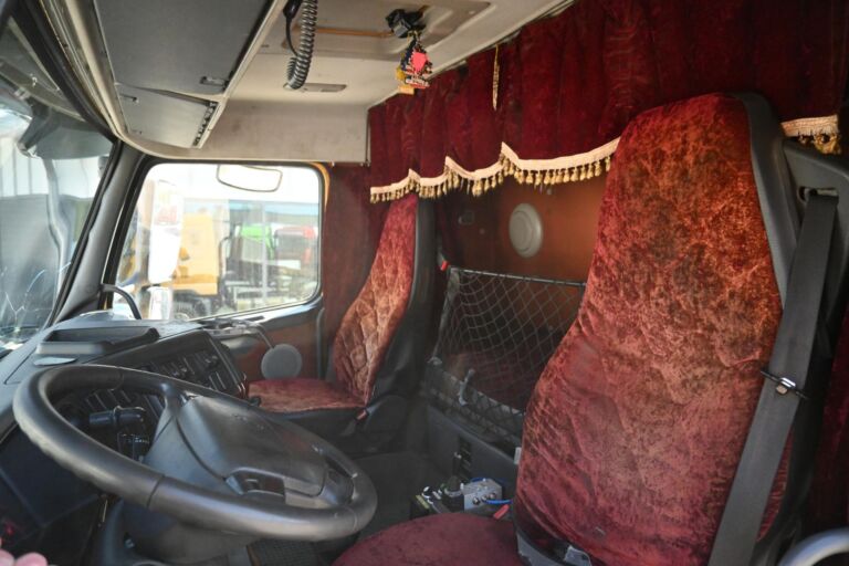 Volvo FH16 550 vaijeriauto