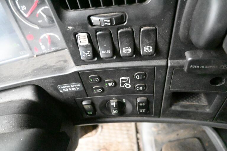 Scania R500 6X2 alusta
