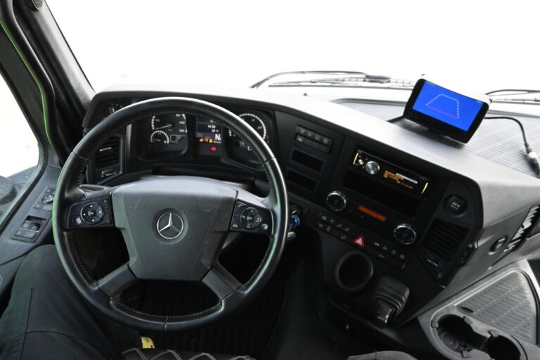 Mercedes-Benz AROCS 3253 8x4 7700 km