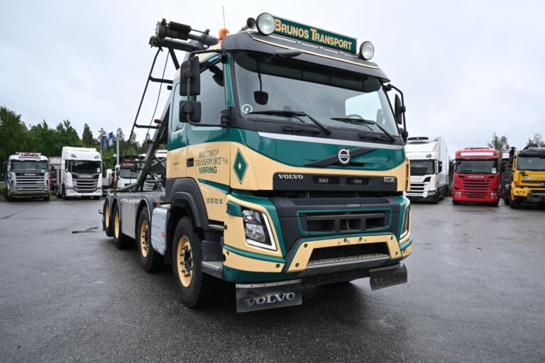 Volvo FMX500 8x4 Vaijeri