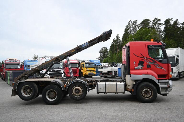 Sisu E12 480 8x2 Vaijeriauto