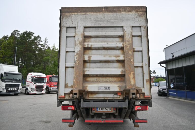Scania P360