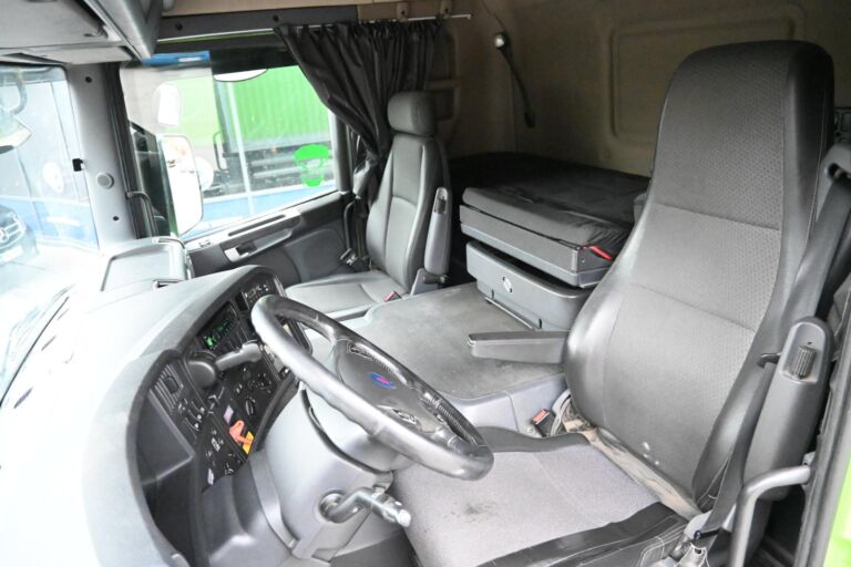 Scania P360
