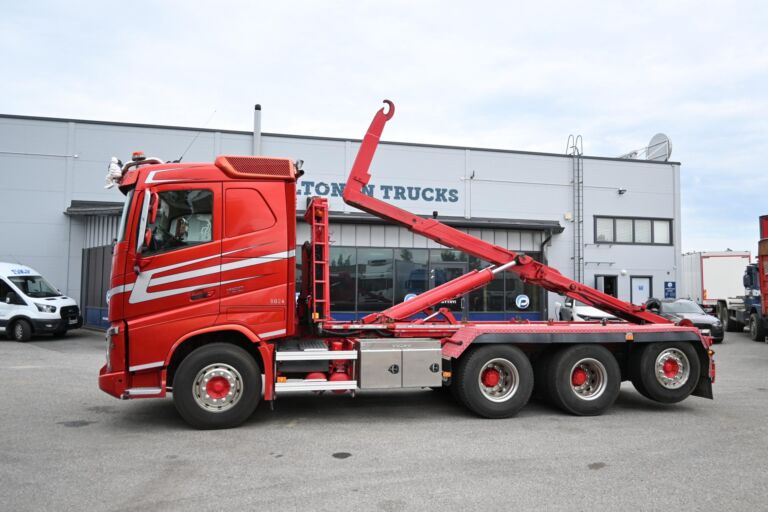 Volvo FH750 8x4*4 JOAB 26T