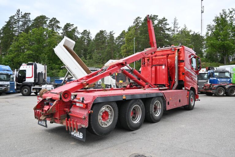 Volvo FH750 8x4*4 JOAB 26T