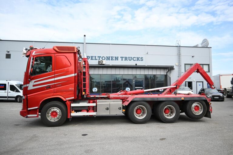 Volvo FH750 8x4*4 JOAB 26T