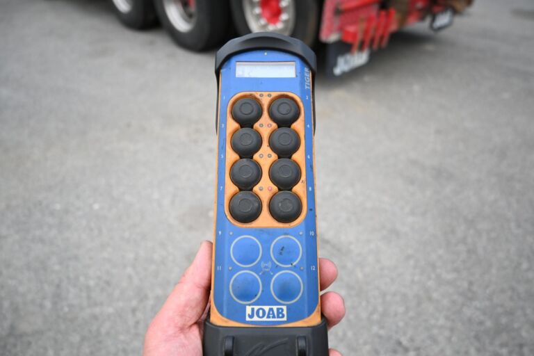 Volvo FH750 8x4*4 JOAB 26T