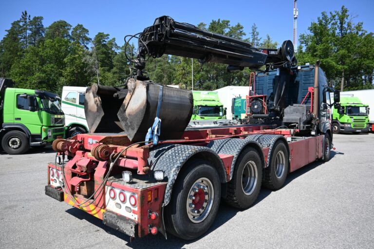 Volvo FM500 8x4*4 HIAB 262 Nosturilla