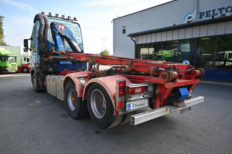 Volvo FH660 6x2 nosturi ja vaijeriauto