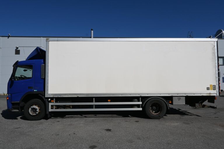 Volvo FM300 4x2 umpikori