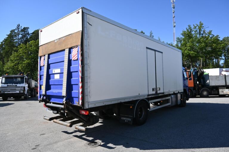Volvo FM300 4x2 umpikori