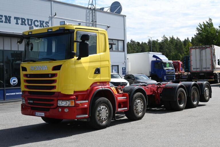 Scania R490 10x4 alusta