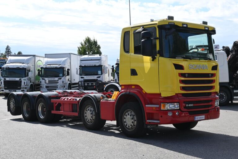 Scania R490 10x4 alusta