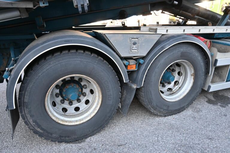 Scania G490 8x4 Nosturi & Koukkuauto