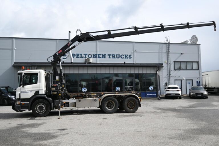 Scania P360 6x2 HIAB 122 nosturi ja vaijerilaite