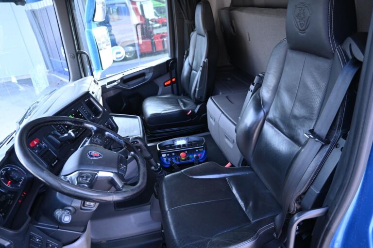 Scania R500 8x4 MANUAALI